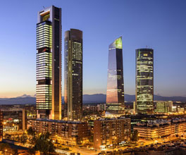 MBA25 in Campus Tour, Barcelona
